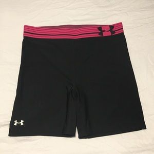 Black hot pink Under Armour workout shorts
